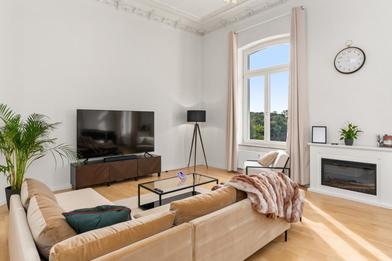 Homey Apartments - Riverside - Mit Weserblick Und Parkplatz 브레멘 외부 사진